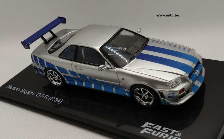 Nissan Skyline GT-R R34 Ixo